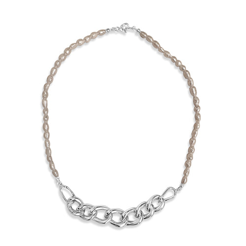 Connection Pearls Necklace