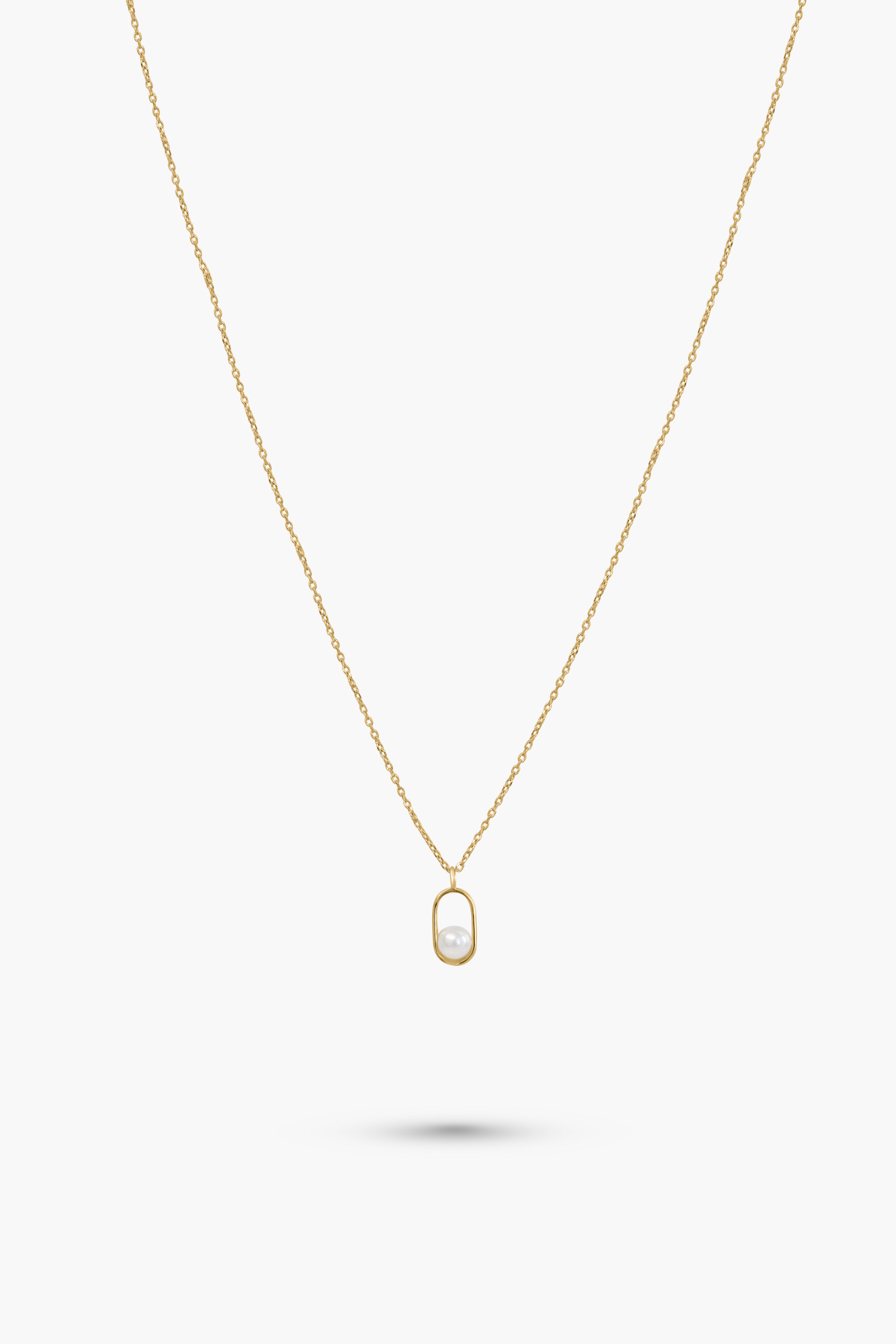 swing pearl necklace