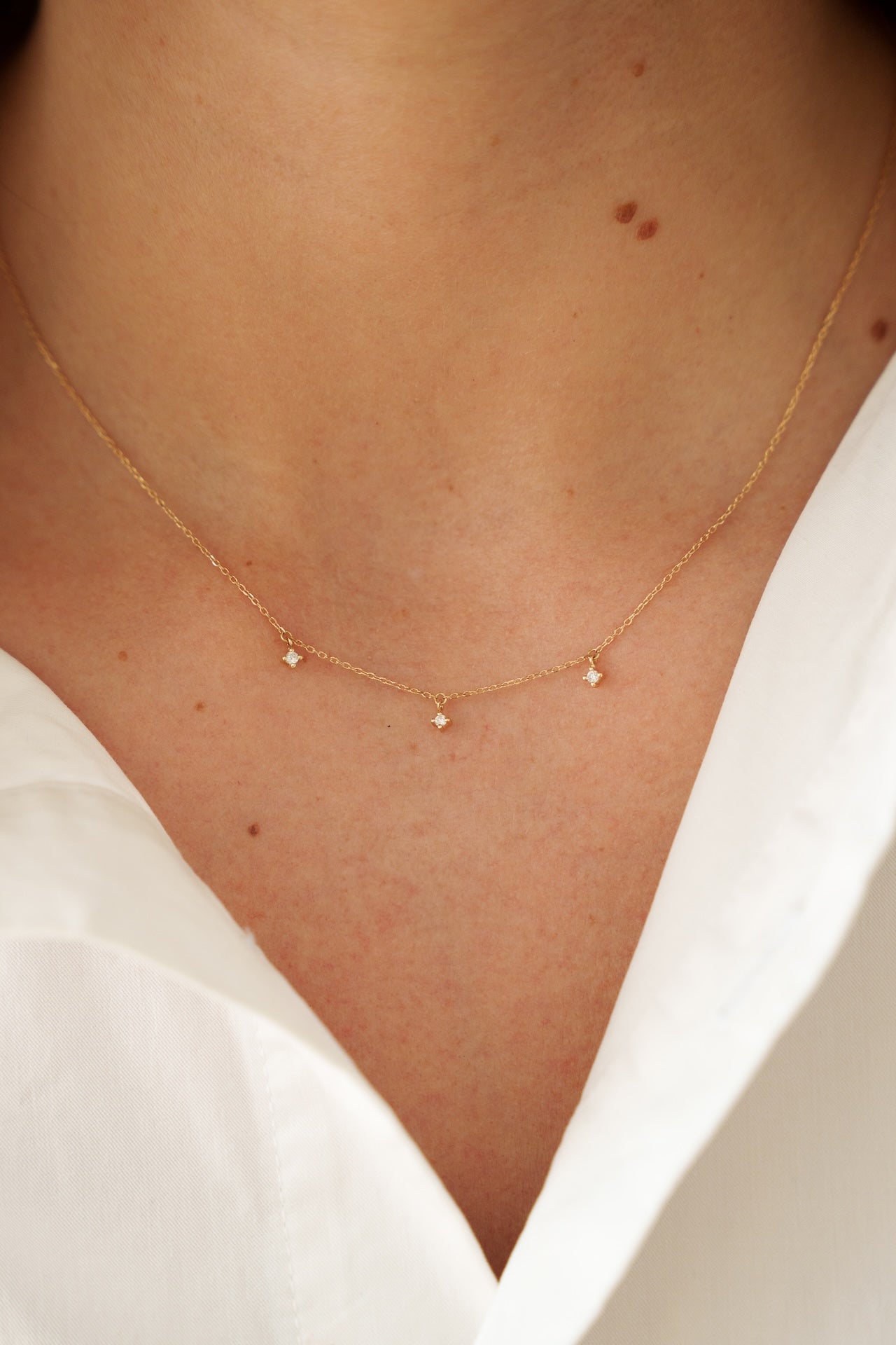 3 diamond necklace