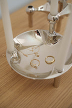 swing pearl necklace