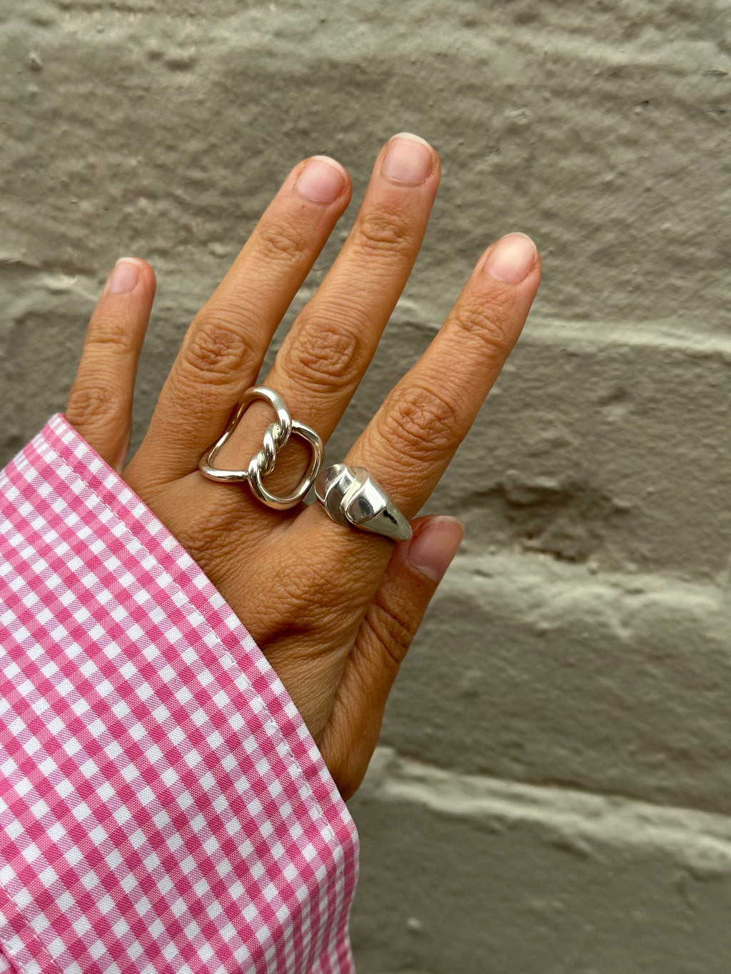 Bond Stacking Ring