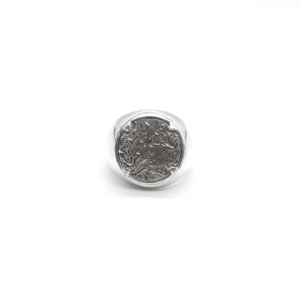 Luna Signet Ring